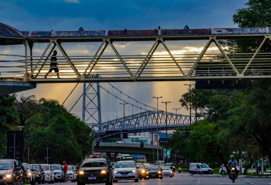 2º ano de Florianópolis na liderança e outras sete catarinenses estão entre as 100 cidades mais inteligentes e conectadas.